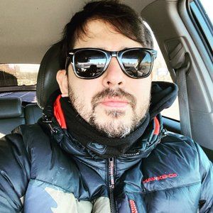 Meet your Posher, Charles